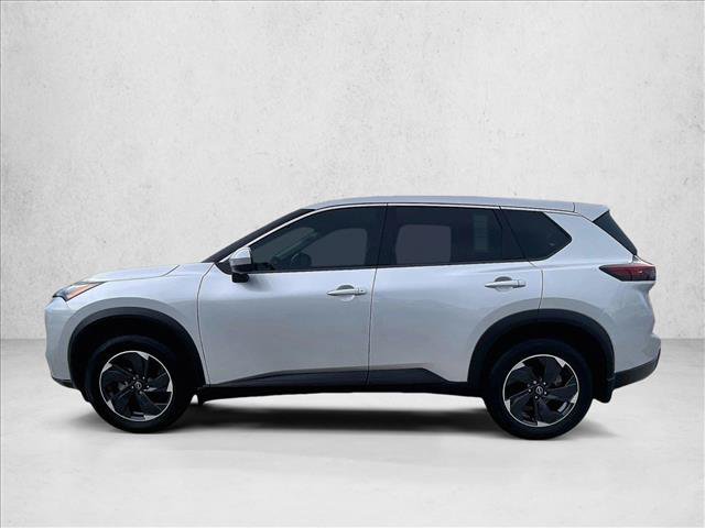 Used 2024 Nissan Rogue SV FWD image 6