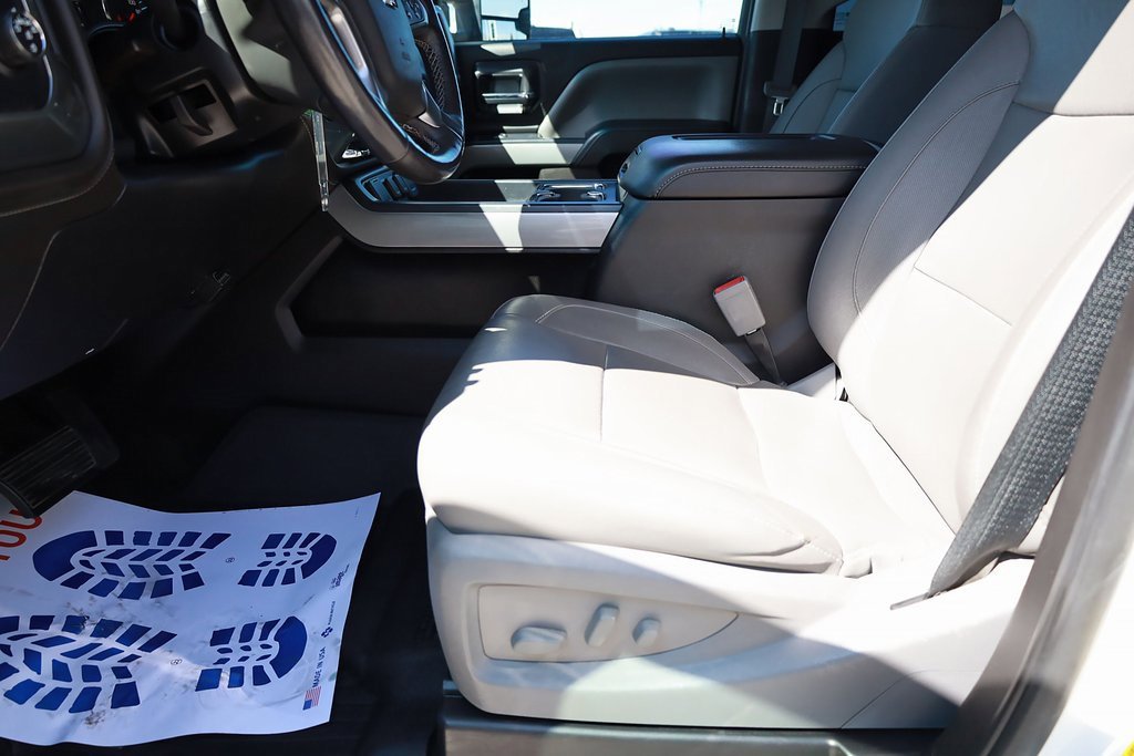 Used 2017 Chevrolet Silverado 2500 LTZ w/ Duramax Plus Package image 11