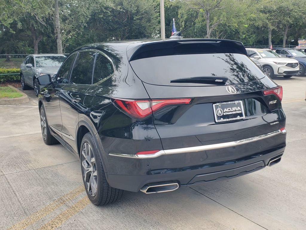 Certified 2024 Acura MDX w/ Technology Package AWD/4WD image 5