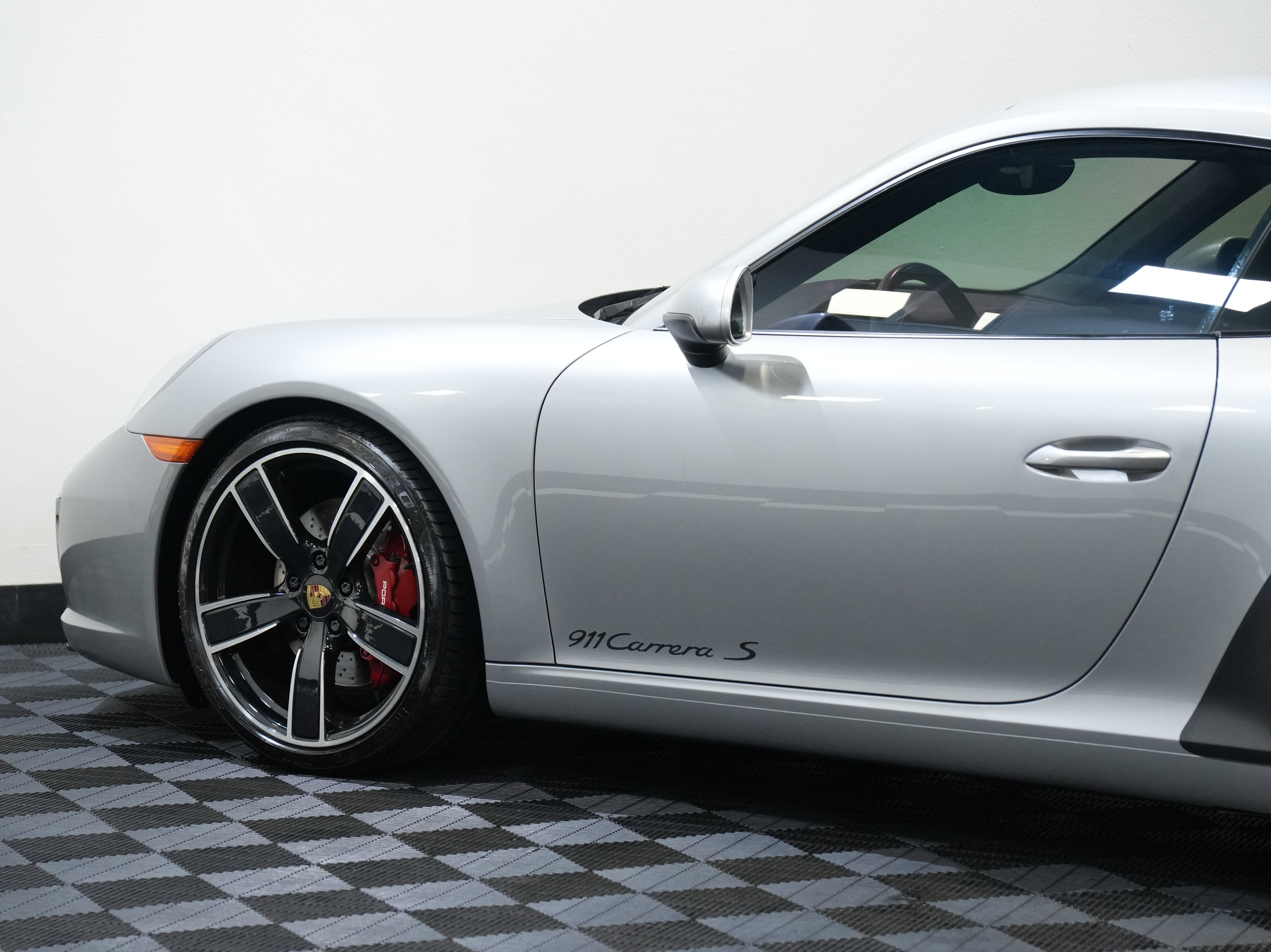 Used 2017 Porsche 911 Carrera S image 20