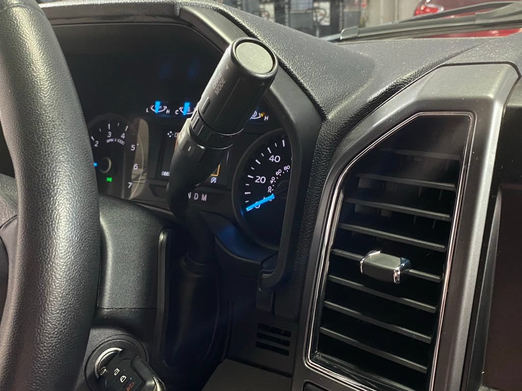 Used 2020 Ford F150 XLT w/ Equipment Group 302A Luxury AWD/4WD image 27