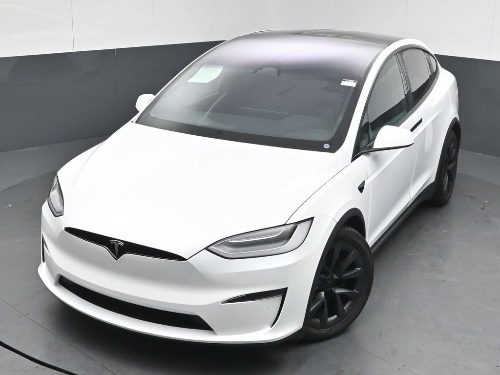 Used 2022 Tesla Model X image 40