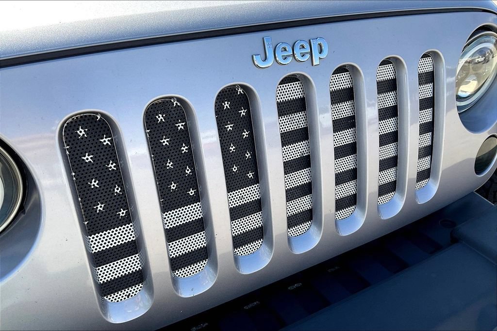Used 2014 Jeep Wrangler Unlimited Sport w/ Quick Order Package 24S AWD/4WD image 22