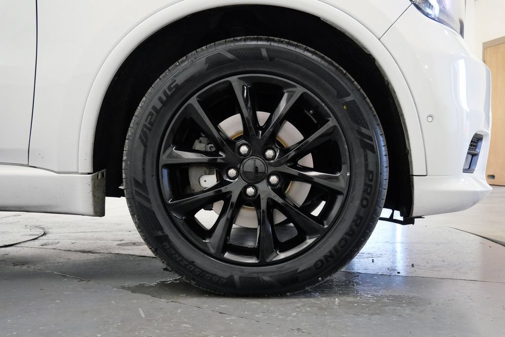 Used 2018 Dodge Durango R/T w/ Technology Group RWD image 39