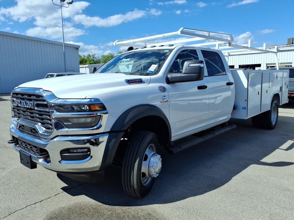 New 2026 RAM 5500 Tradesman w/ Chrome Appearance Group AWD/4WD image 8