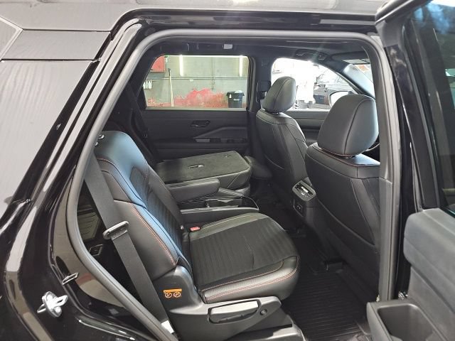 New 2026 Nissan Pathfinder Rock Creek AWD/4WD image 22