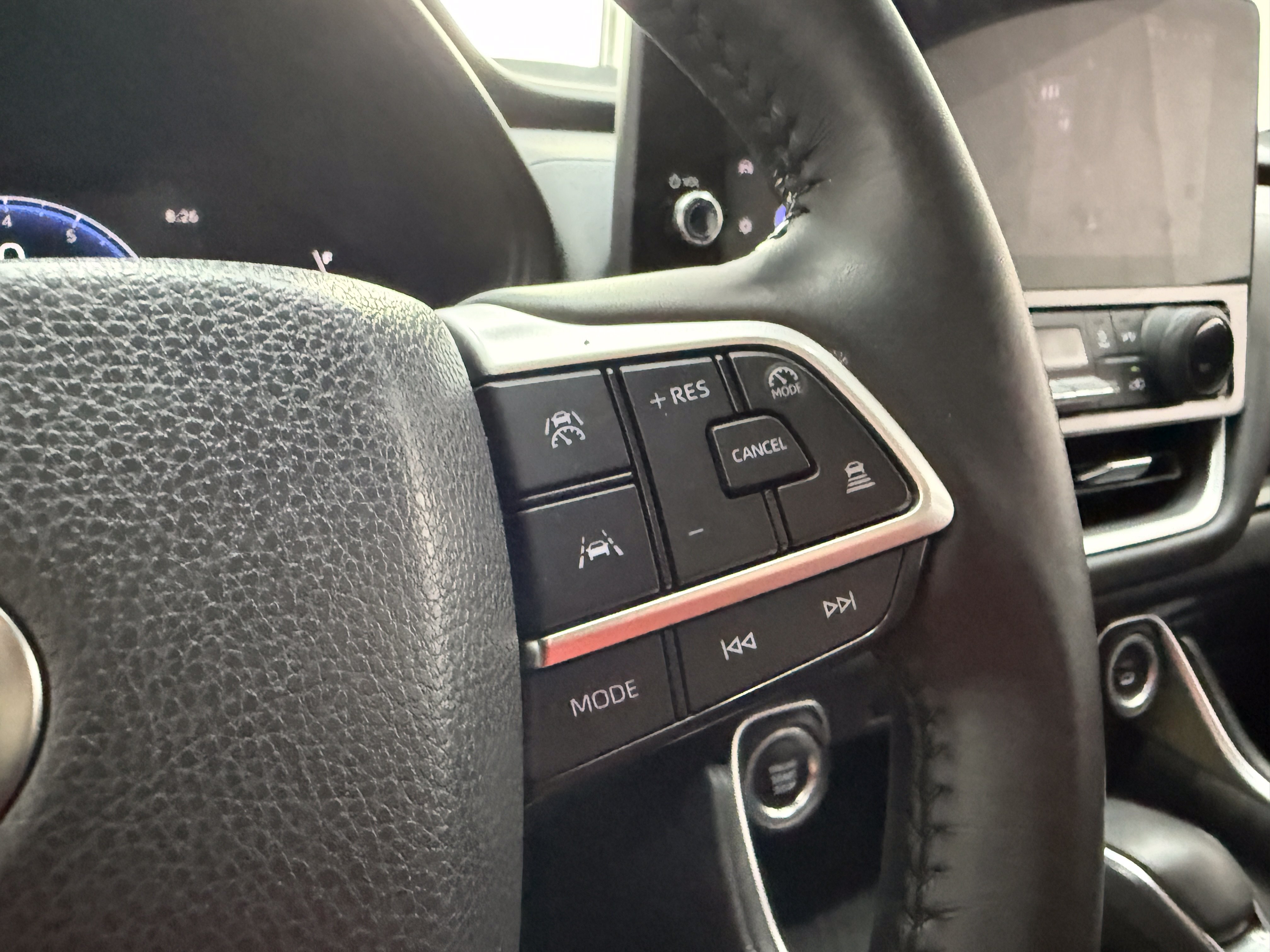 Used 2024 Toyota Grand Highlander AWD image 14