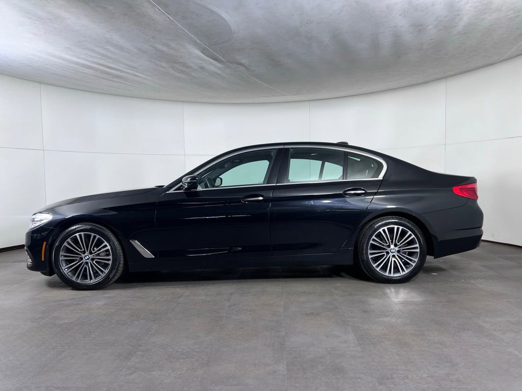 Used 2017 BMW 540i xDrive AWD/4WD image 2
