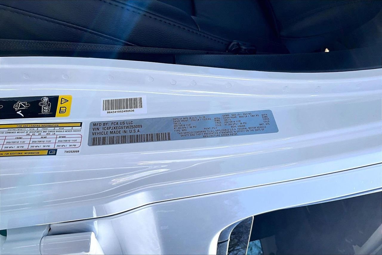 New 2026 Jeep Wrangler Sahara AWD/4WD image 37