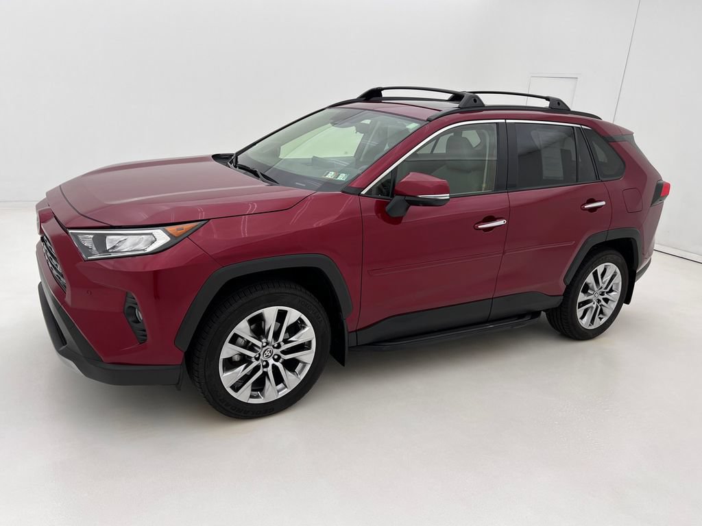 Used 2021 Toyota RAV4 Limited AWD/4WD image 5