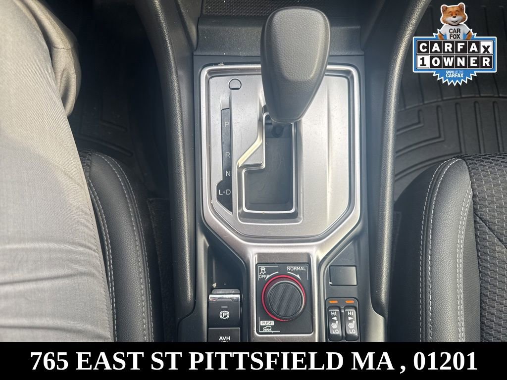 Used 2023 Subaru Forester Premium image 12