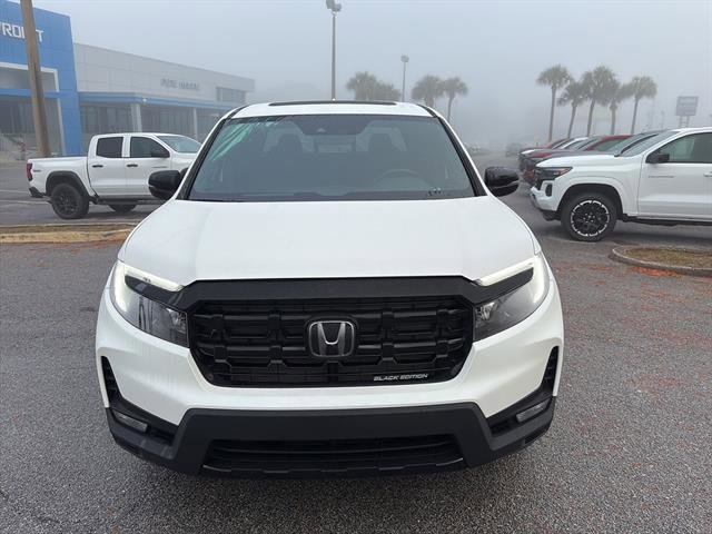 Used 2025 Honda Ridgeline Black Edition image 2