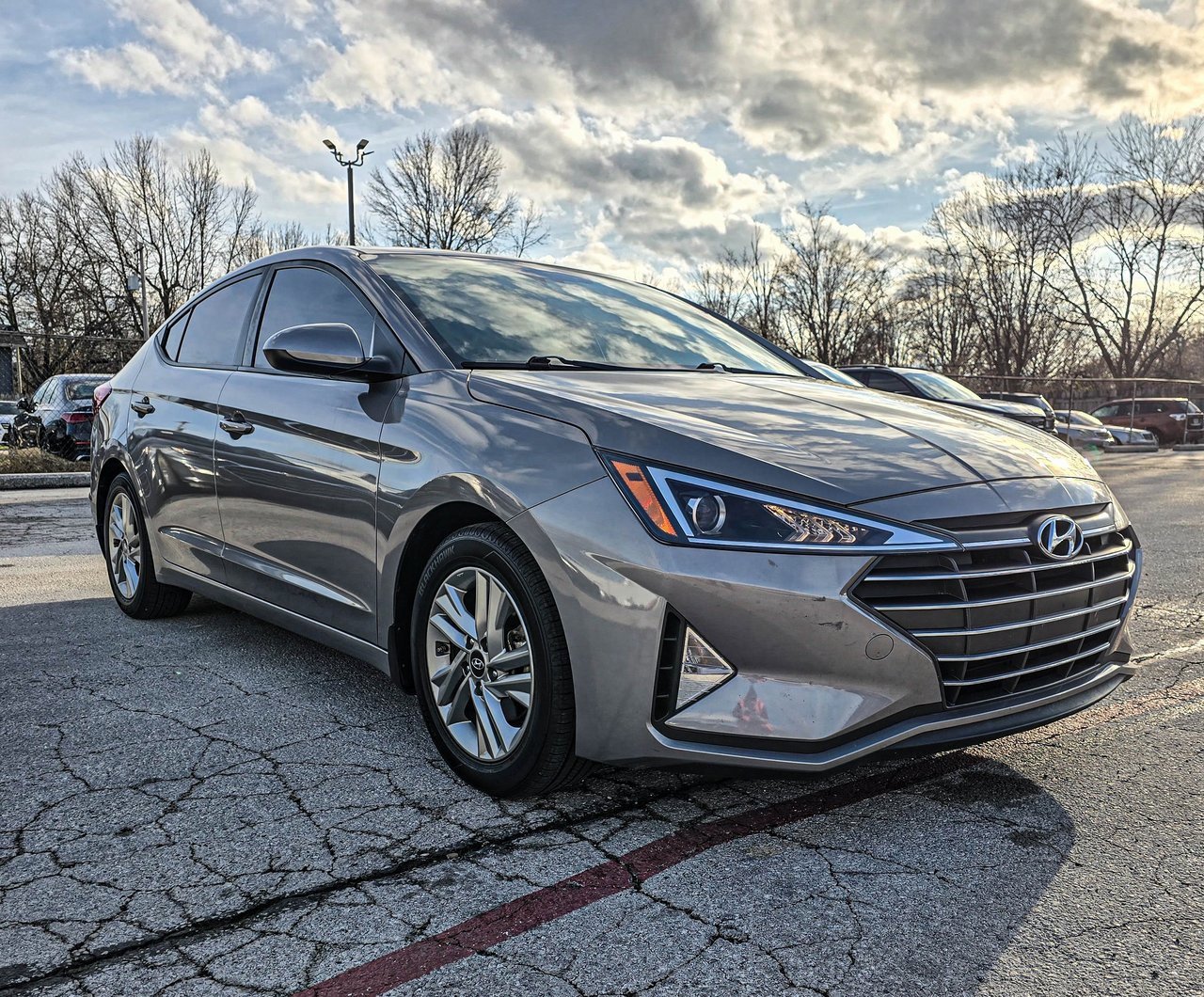 Used 2020 Hyundai Elantra SEL image 1