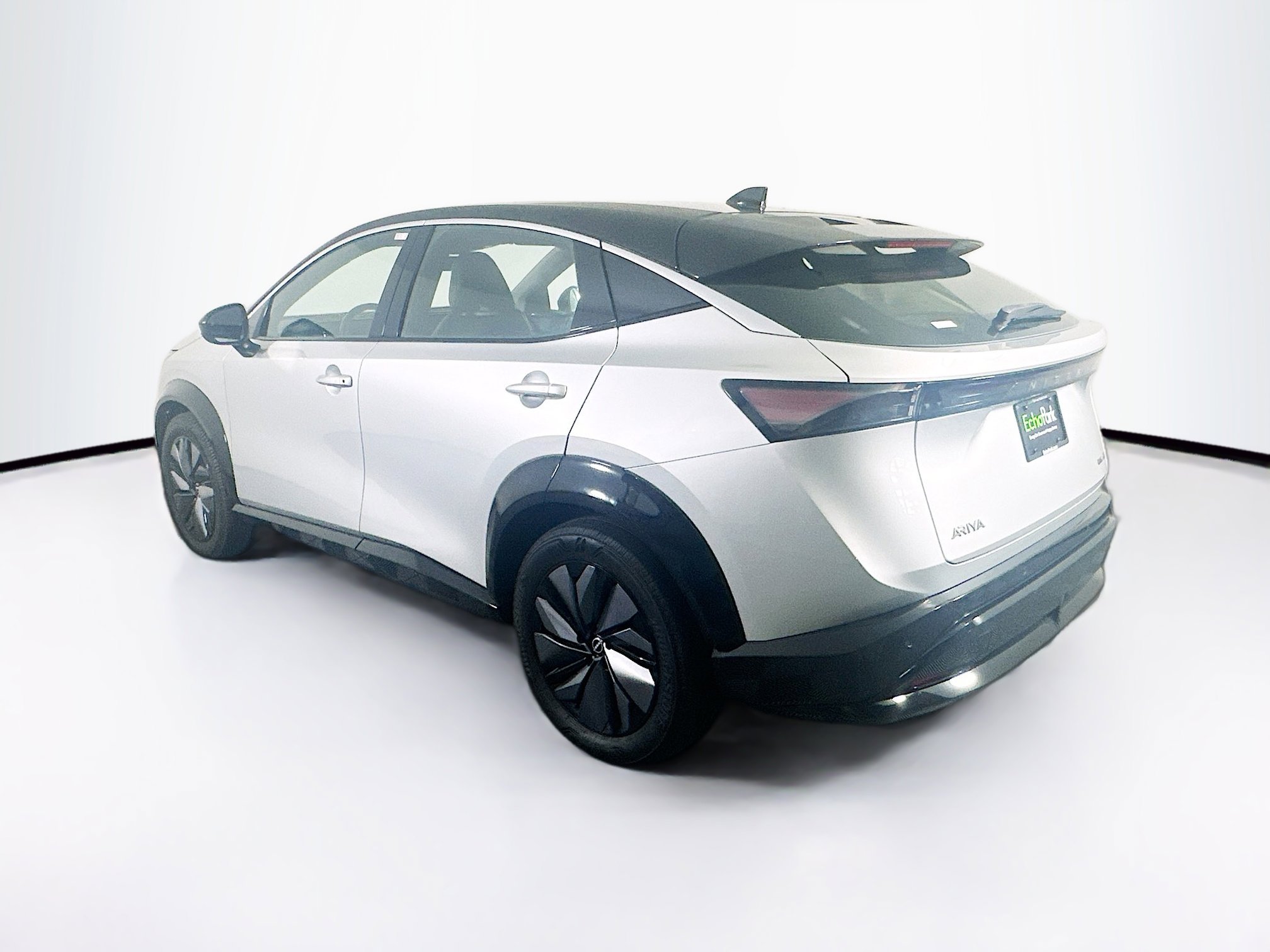 Used 2023 Nissan Ariya FWD image 5