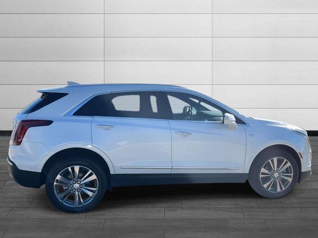 New 2026 Cadillac XT5 Premium Luxury w/ Driver Assist Package AWD/4WD image 6