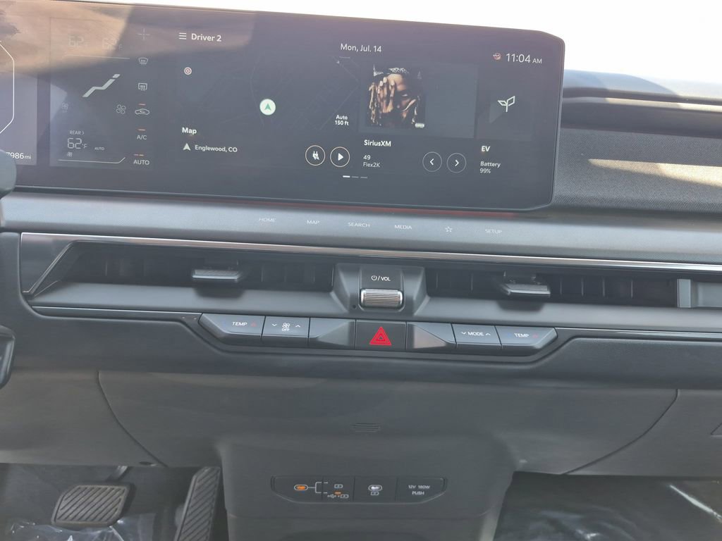 Certified 2024 Kia EV9 Land image 10