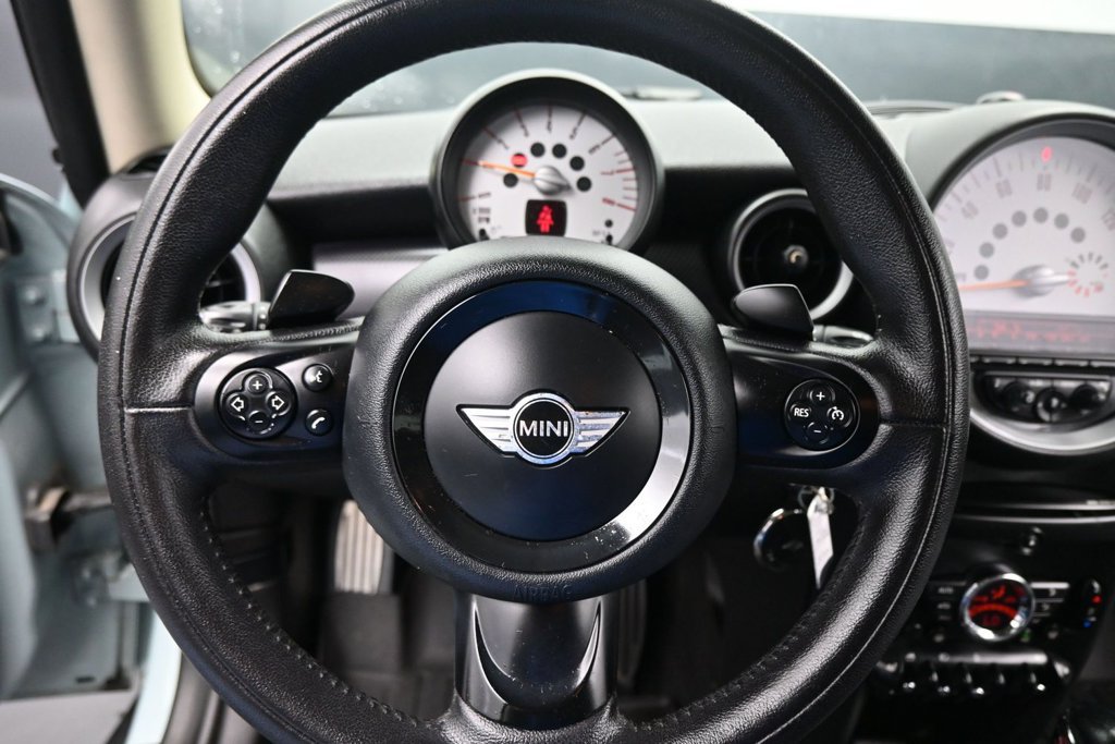 Used 2013 MINI Cooper S FWD image 14
