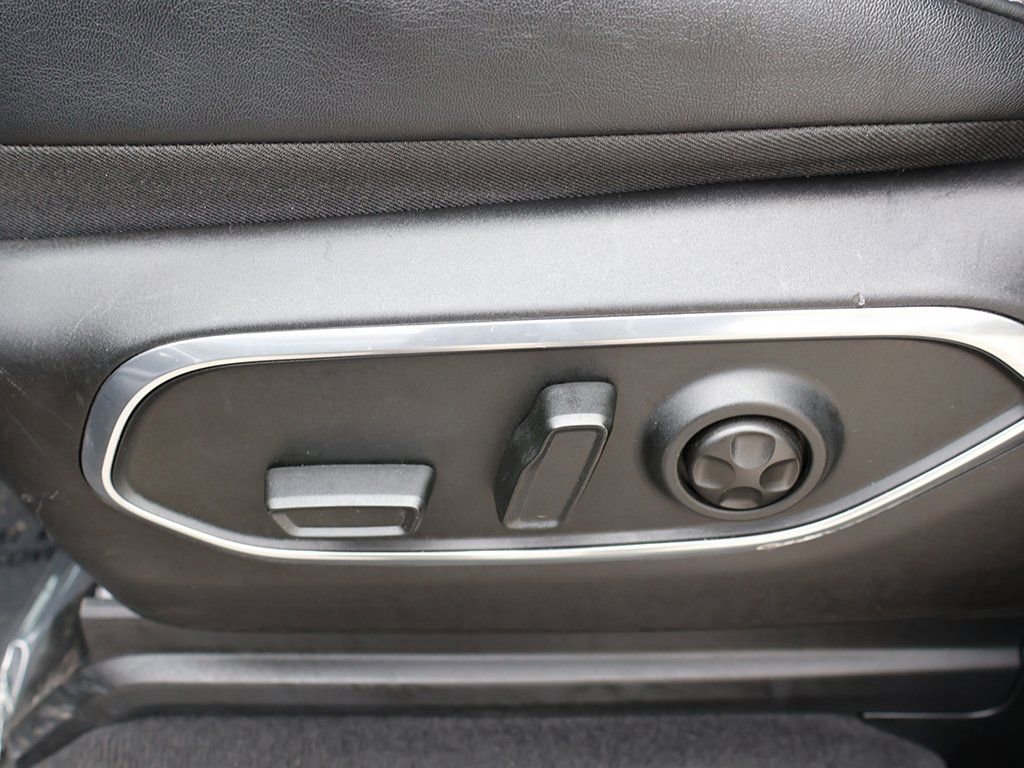 Used 2022 Jeep Wagoneer Series II w/ Premium Group I image 36