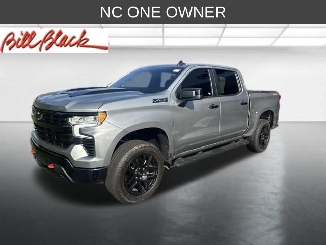 Used 2024 Chevrolet Silverado 1500 LT Trail Boss w/ Convenience Package II AWD/4WD image 2
