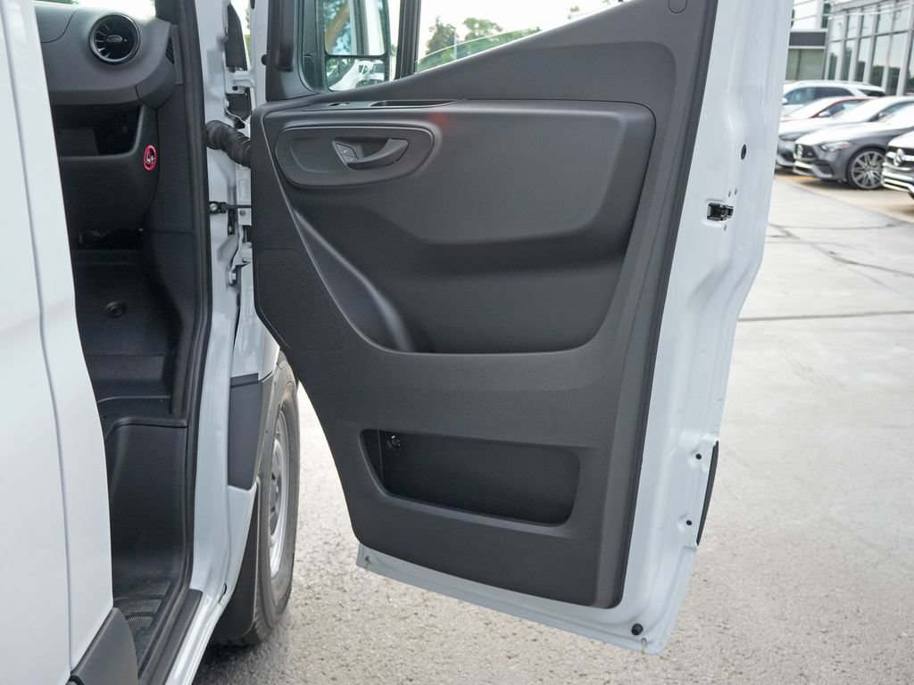 New 2026 Mercedes-Benz Sprinter 2500 image 19