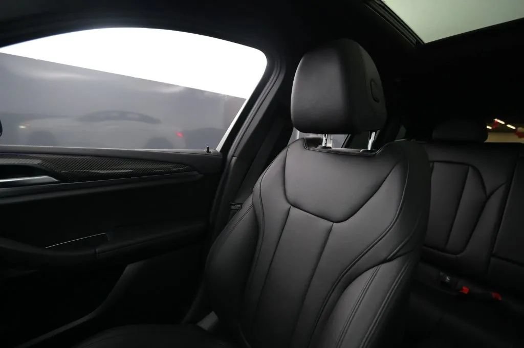Used 2021 BMW X4 M40i w/ Premium Package AWD/4WD image 28