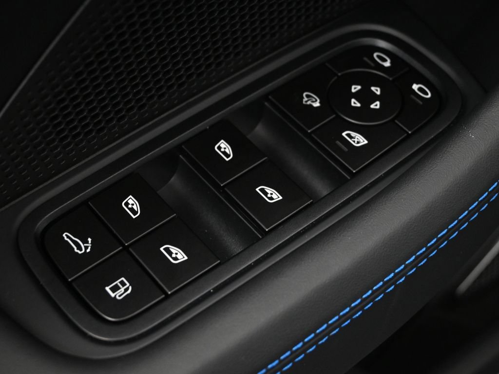 Used 2026 Porsche Panamera Turbo S AWD/4WD image 19