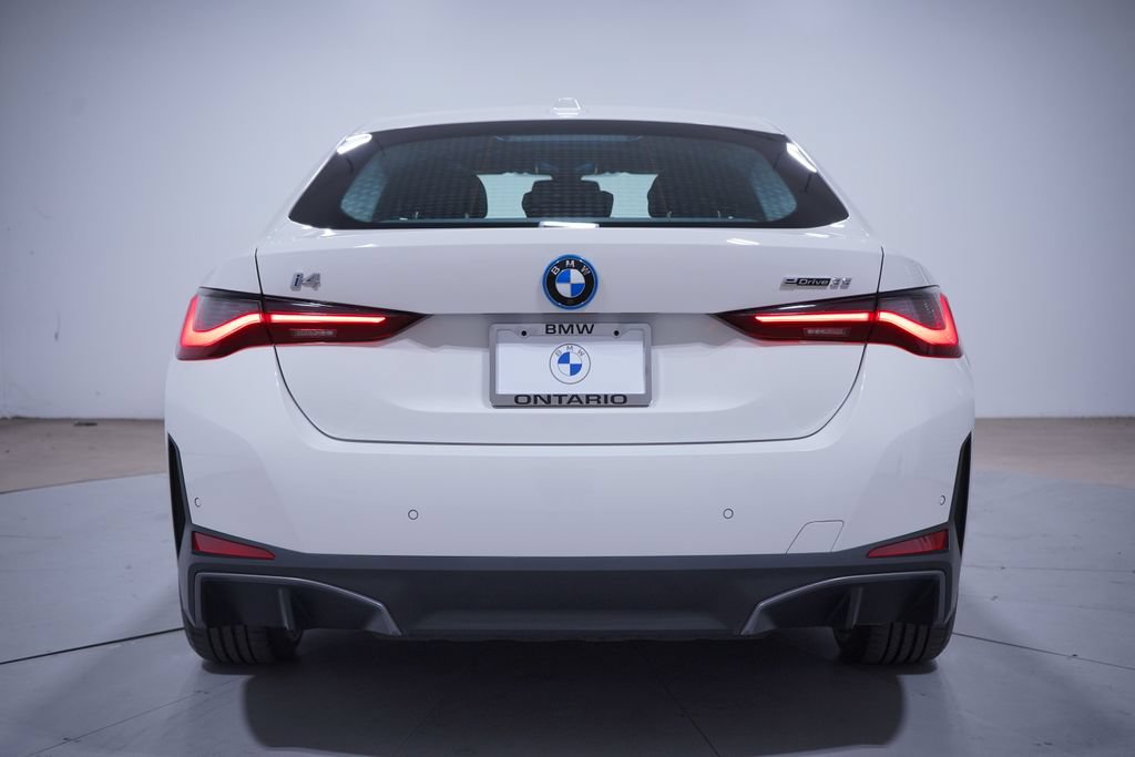 Used 2023 BMW i4 eDrive35 RWD image 5