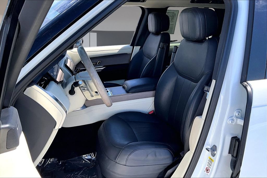 Certified 2023 Land Rover Range Rover SE AWD/4WD image 19