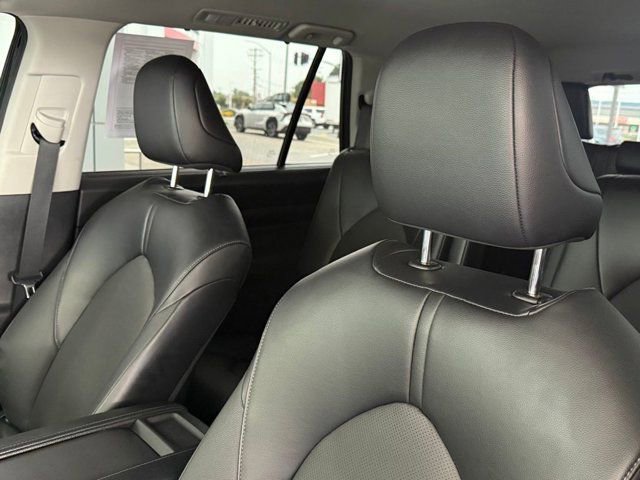 Certified 2024 Toyota Grand Highlander XLE image 27