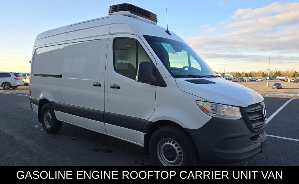 Used 2023 Mercedes-Benz Sprinter 1500 image 3