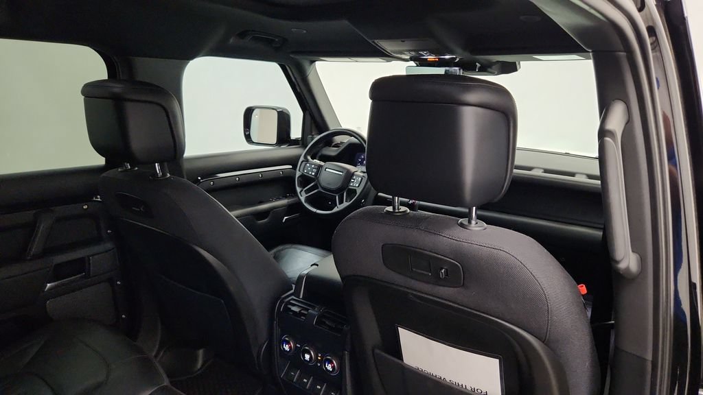 Used 2020 Land Rover Defender 110 X AWD/4WD image 38