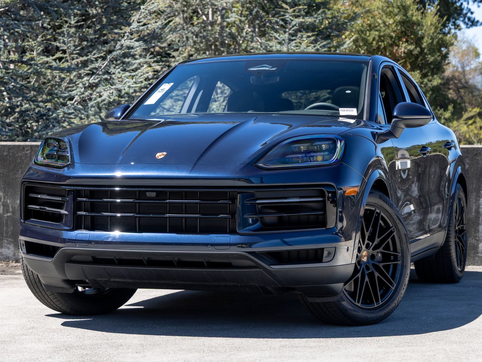 New 2026 Porsche Cayenne Coupe AWD/4WD image 1