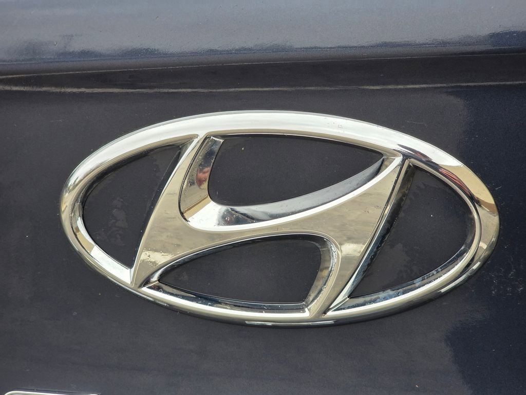 Certified 2024 Hyundai Venue Limited image 13