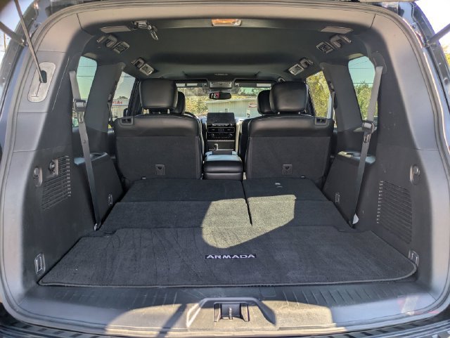 Used 2022 Nissan Armada SL w/ Midnight Edition Package RWD image 26