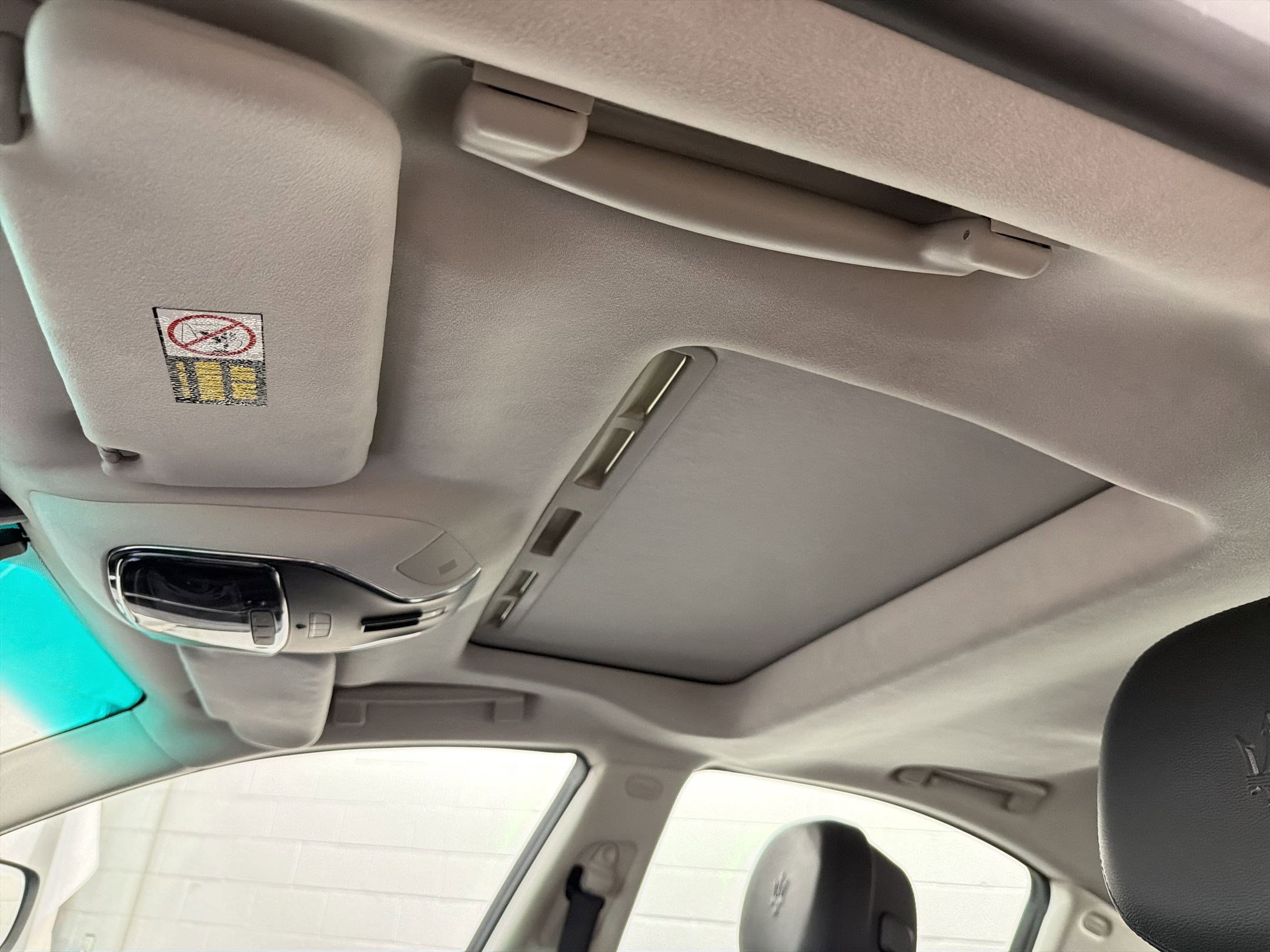 Used 2015 Maserati Ghibli image 16