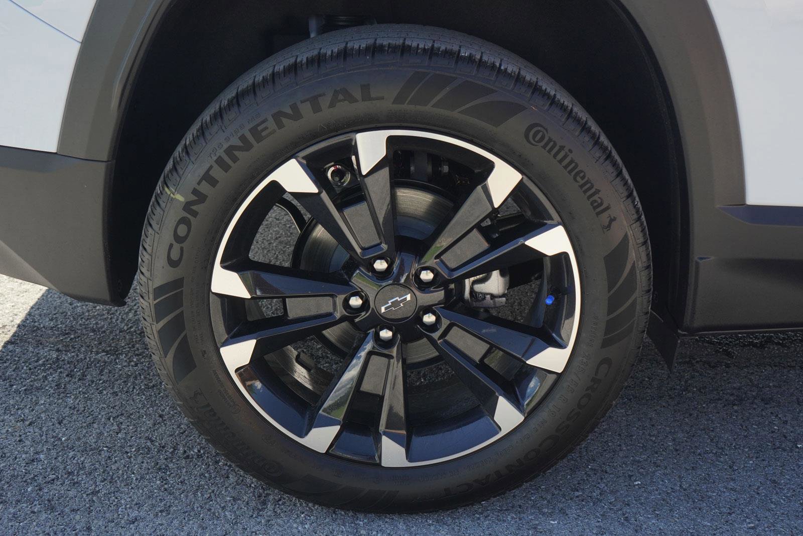 New 2026 Chevrolet Equinox RS w/ Convenience Package III image 12