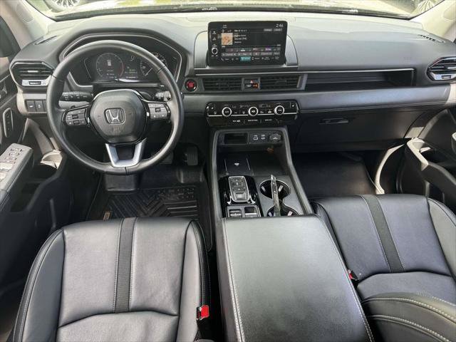 Used 2024 Honda Pilot EX-L image 13