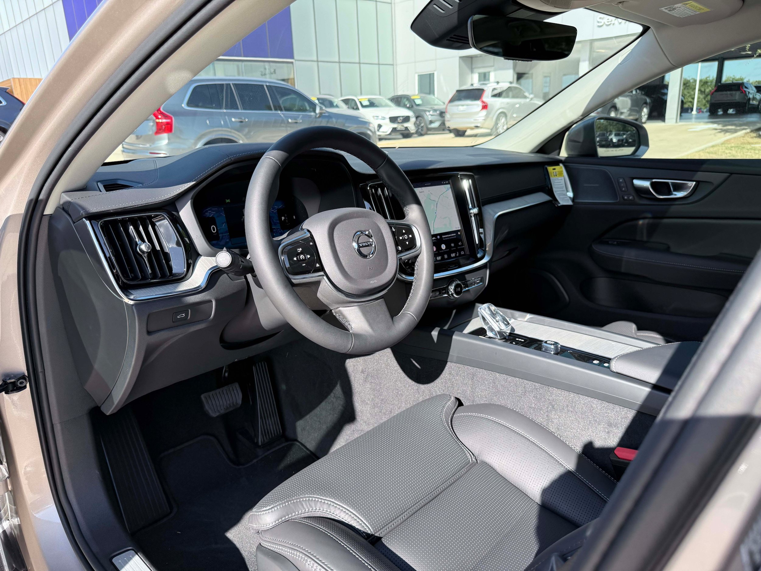 New 2026 Volvo V60 B5 Cross Country Ultra w/ Protection Package Premier AWD/4WD image 11