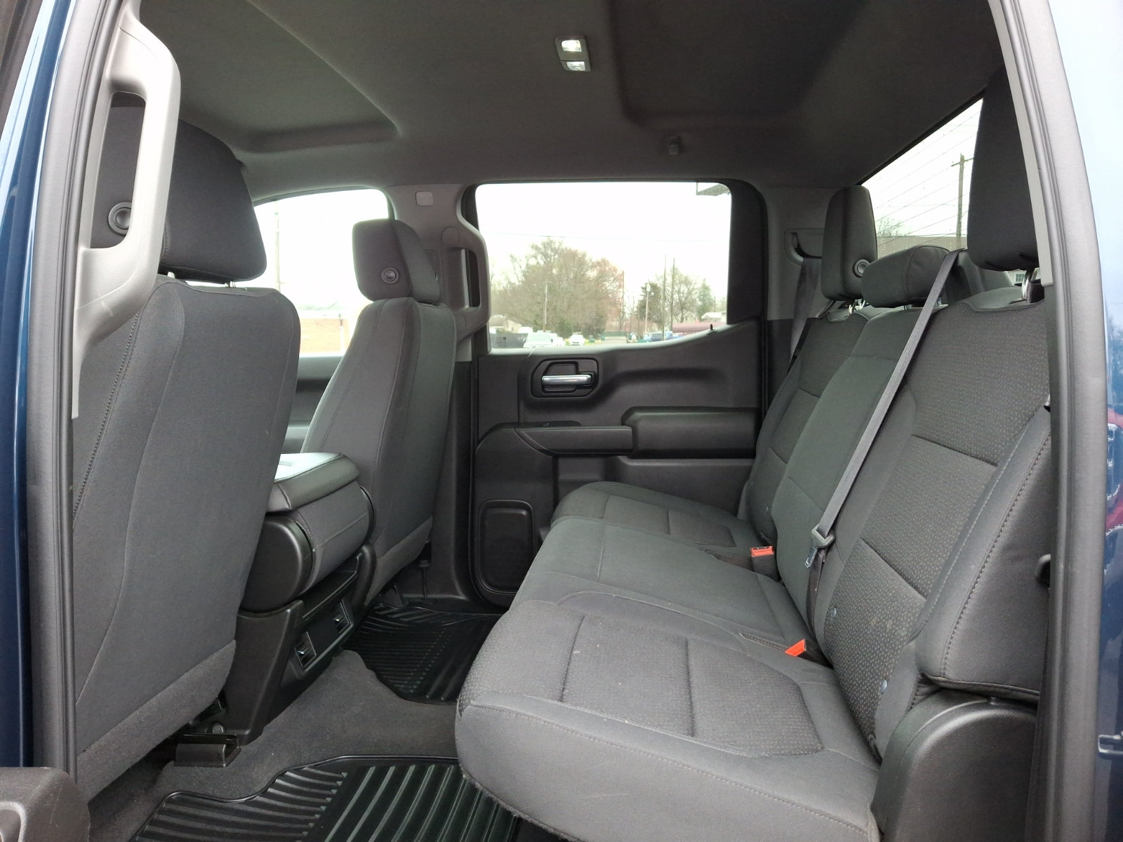 Used 2020 Chevrolet Silverado 1500 Custom Trail Boss w/ Custom Convenience Package AWD/4WD image 10