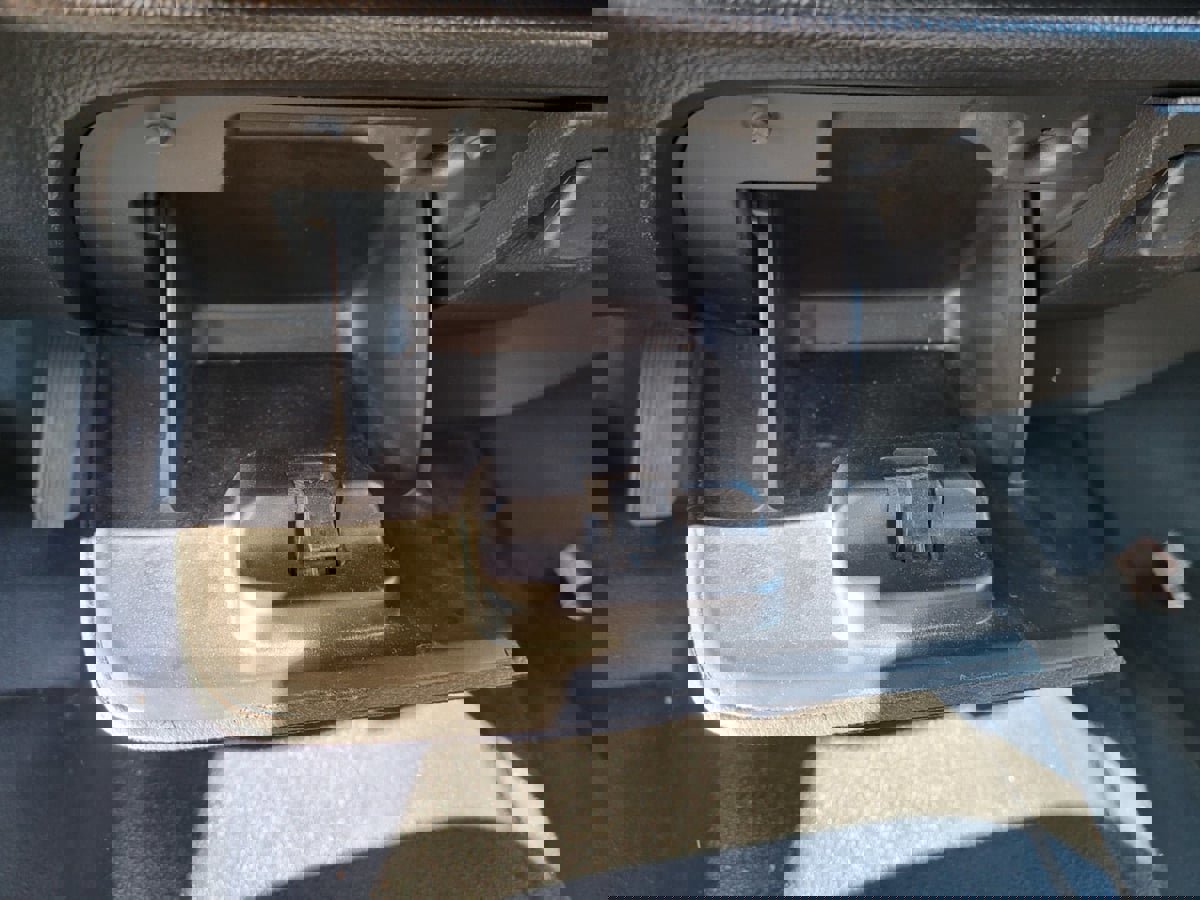 Used 2015 Chevrolet Silverado 3500 W/T w/ WT Convenience Package image 19