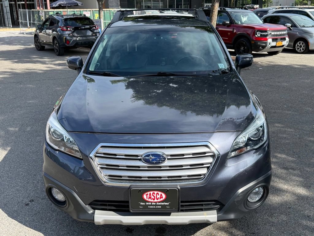 Used 2017 Subaru Outback 2.5i Limited AWD/4WD image 2