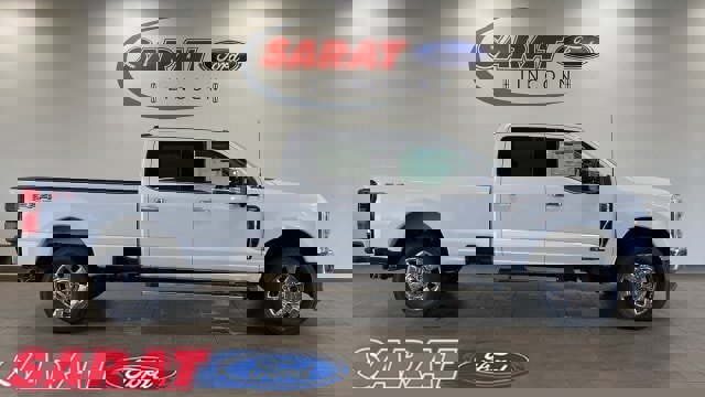 New 2025 Ford F350 Lariat w/ Chrome Package