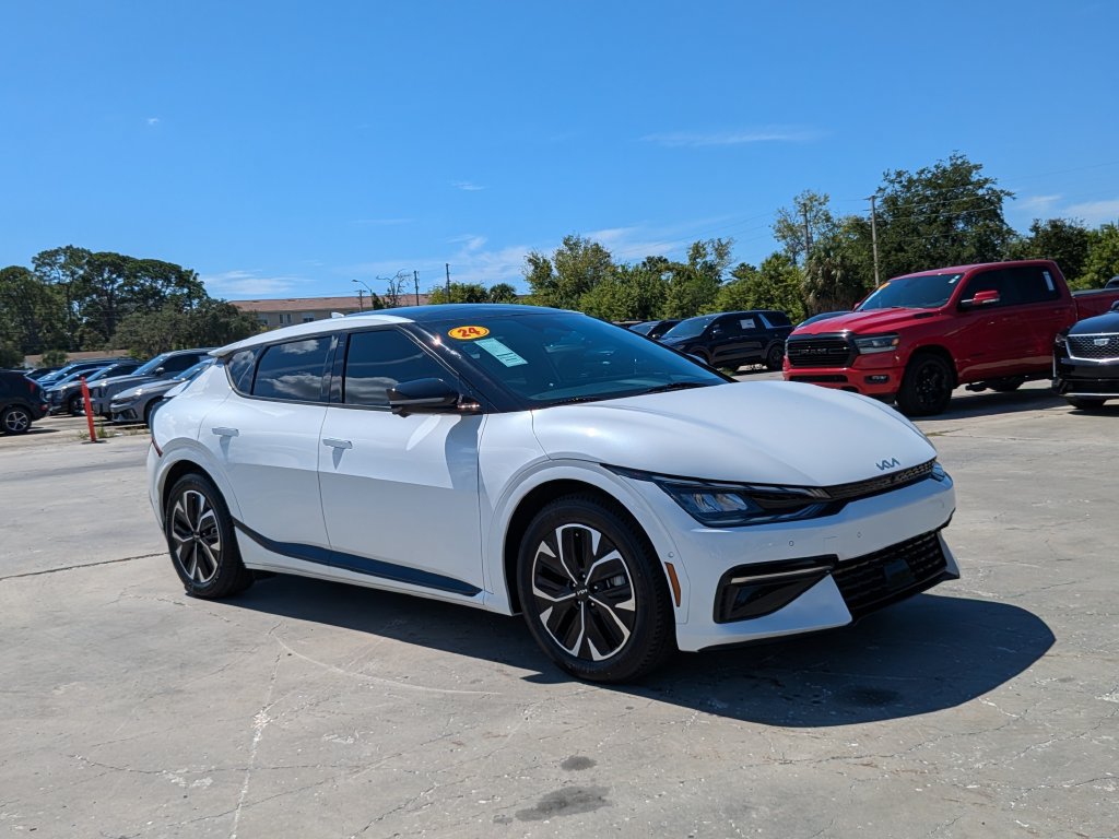 Certified 2024 Kia EV6 GT-Line RWD image 2