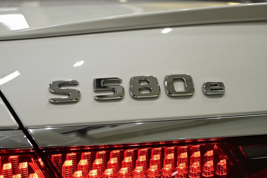 Certified 2024 Mercedes-Benz S 580e 4MATIC Sedan image 22