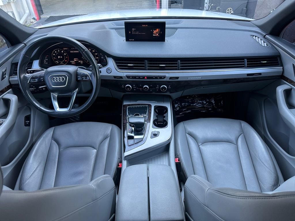Used 2019 Audi Q7 2.0T Premium w/ Cold Weather Package image 22