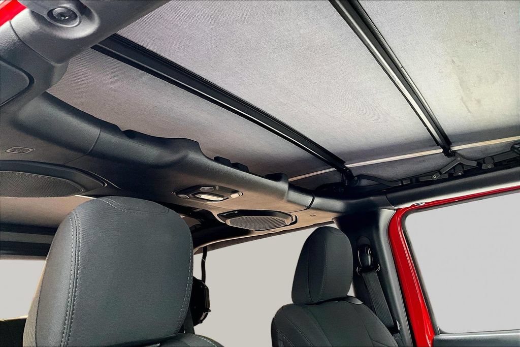 Used 2018 Jeep Wrangler Sport AWD/4WD image 28