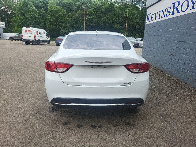 Used 2016 Chrysler 200 Limited FWD image 7