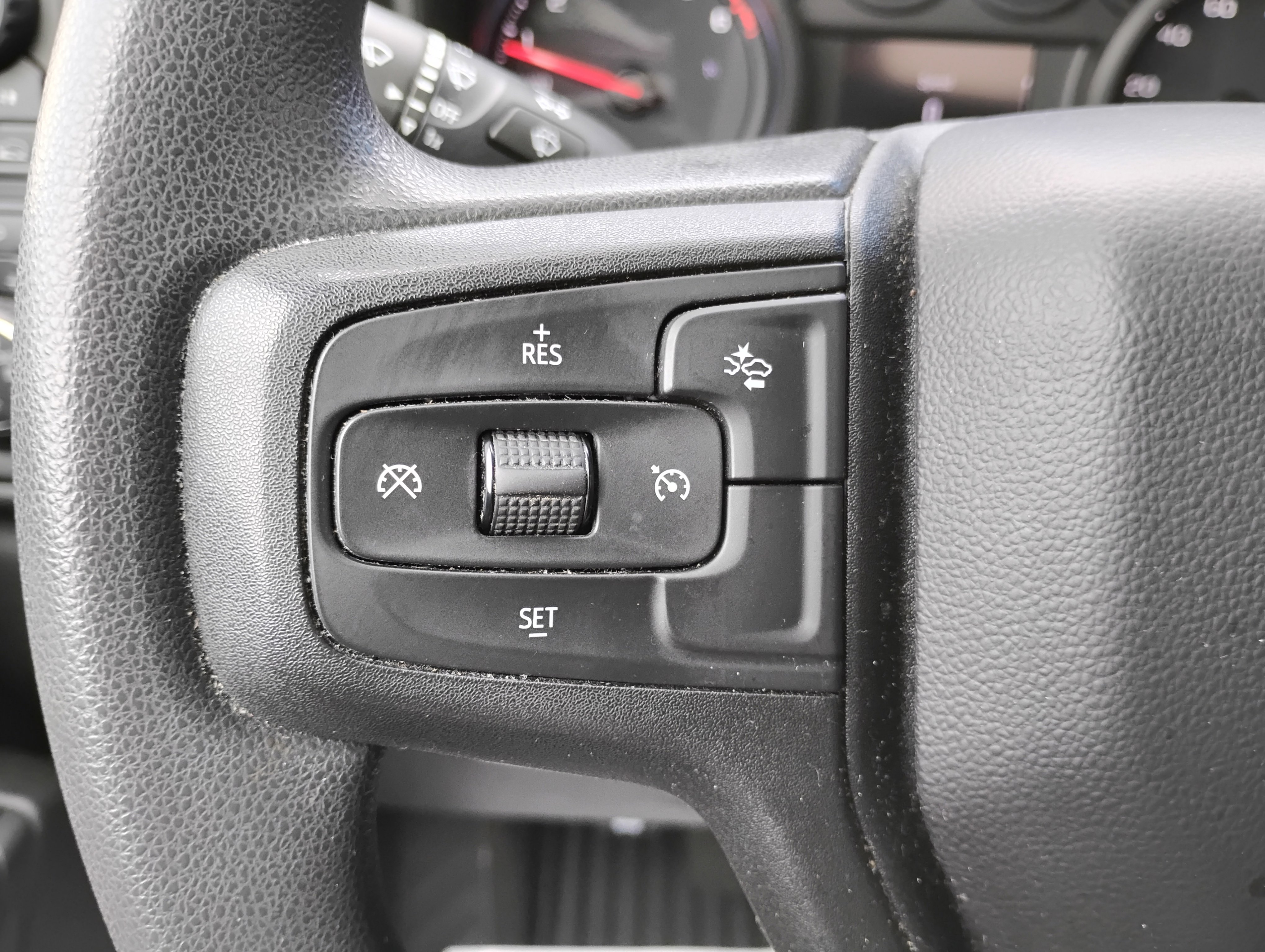 Used 2022 Chevrolet Silverado 1500 Custom AWD/4WD image 10