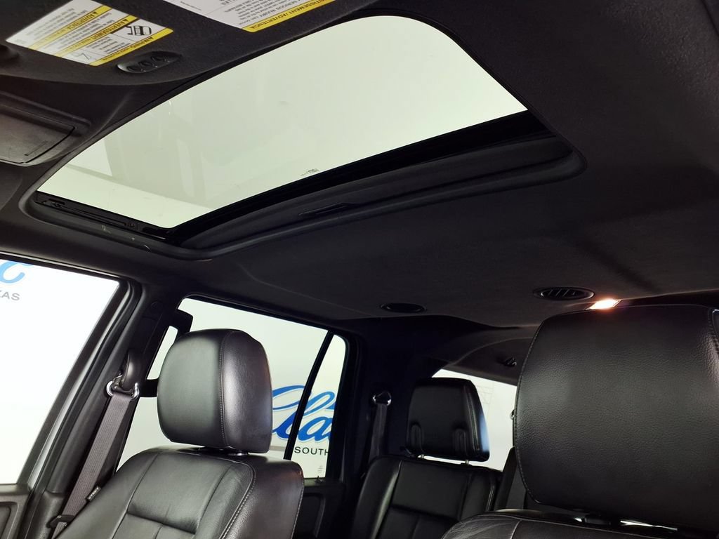 Used 2012 Ford Expedition EL Limited RWD image 18