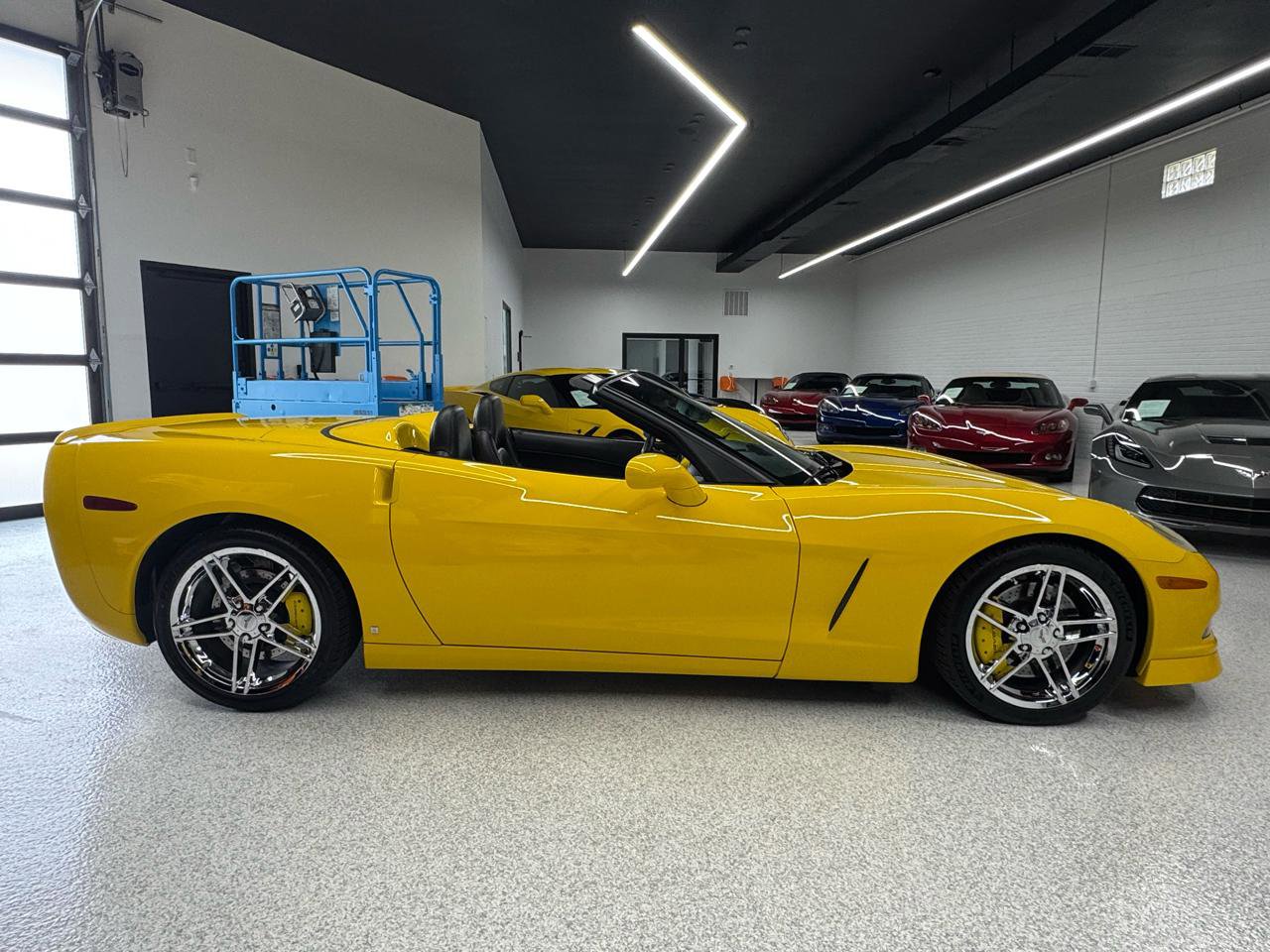 Used 2006 Chevrolet Corvette Convertible w/ Preferred Equipment Group image 18